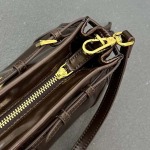 2025年5月28日入荷新作1BG445斜め下げ バッグ Prada 26x14x12cm  お安い/人気/本革 バッグ/XX工場