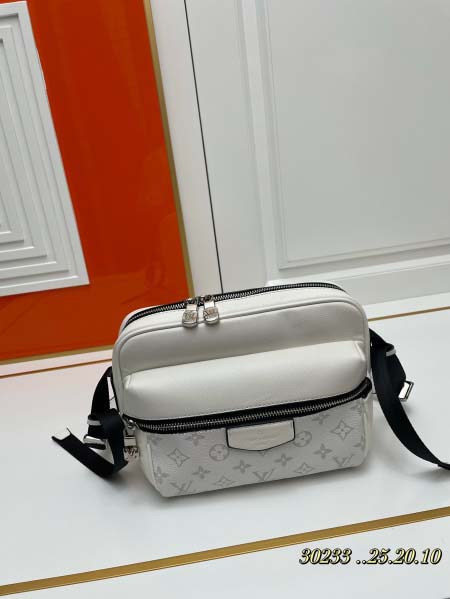 2025年5月28日入荷新作Louis Vuitton M3...