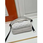 2025年5月28日入荷新作Louis Vuitton M30233 M30241 M30243  43845 OUTDOOR 25x20x10.5cm。  お安い/人気/本革 バッグ/XX工場