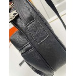 2025年5月28日入荷新作Louis Vuitton M30233 M30241 M30243  43845 OUTDOOR 25x20x10.5cm。  お安い/人気/本革 バッグ/XX工場