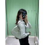 2025年5月28日入荷新作Prada  SIZE:27x19x5cm  お安い/人気/本革 バッグ/XX工場
