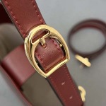 2025年5月28日入荷新作 新品2025春夏  Gucci SIZE:18.5x20x8.5cm  お安い/人気/本革 バッグ/XX工場