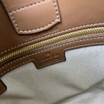 2025年5月28日入荷新作 新品2025春夏  Gucci SIZE:18.5x20x8.5cm お安い/人気/本革 バッグ/XX工場