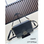 2025年5月28日入荷新作  Fendi  SIZE:26.5X18X8.5Cm  お安い/人気/本革 バッグ/XX工場