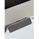 2025年5月28日入荷新作  Fendi  SIZE:26.5X18X8.5Cm  お安い/人気/本革 バッグ/XX工場