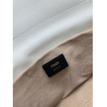 2025年5月28日入荷新作  Fendi  SIZE:26.5X18X8.5Cm  お安い/人気/本革 バッグ/XX工場