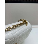 2025年5月28日入荷新作  VALENTINO新品  VLOGO SIGNATURE  -SIZE:24x16x8cm  お安い/人気/本革 バッグ/XX工場