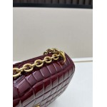 2025年5月28日入荷新作  VALENTINO新品  VLOGO SIGNATURE  -SIZE:24x16x8cm  お安い/人気/本革 バッグ/XX工場