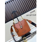 2025年5月28日入荷新作  Saffiano  SIZE:19x18X12cm  お安い/人気/本革 バッグ/XX工場