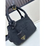 2025年5月28日入荷新作Prada新品 2025summer SIZE:22x15x12  お安い/人気/本革 バッグ/XX工場