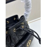 2025年5月28日入荷新作 Dior caro  SIZE:14x15x7cm  お安い/人気/本革 バッグ/XX工場