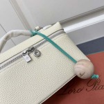2025年5月28日入荷新作 loro piana  size：19.5*6.5*12cm  お安い/人気/本革 バッグ/XX工場