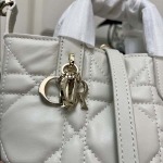 2025年5月28日入荷新作Dior CD mini  SIZE:13*15*12cm  お安い/人気/本革 バッグ/XX工場