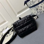 2025年5月28日入荷新作Dior CD mini  SIZE:13*15*12cm  お安い/人気/本革 バッグ/XX工場