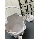 2025年5月28日入荷新作Dior caro  SIZE:20x24x9CM お安い/人気/本革 バッグ/XX工場