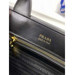 2025年5月28日入荷新作  Prada  SIZE:33-25-11  お安い/人気/本革 バッグ/XX工場