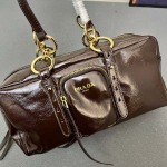 2025年5月28日入荷新作 Prada 新品  30x14x13.5cm  お安い/人気/本革 バッグ/XX工場