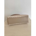 2025年5月28日入荷新作 Coach CV975 laurelSIZE:28×18×11cm  お安い/人気/本革 バッグ/XX工場