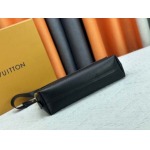 2025年5月28日入荷Louis Vuitton バッグM13151 M13148黑色  【Low Key Messenger】   SIZE：30 x 18 x 12CM 人気の新作/誕生日プレゼント/ZC工場