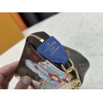 2025年5月28日入荷Louis Vuitton バッグM58009 M80501   2023 夏季 By The PoolMonogram Empreinte M80501 SIZE：15.5x10.5x4cm 人気の新作/誕生日プレ