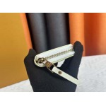 2025年5月28日入荷Louis VuittonM80408 ジッパー小銭入れ Monogram Empreinte  11 x 8.5 x 2 CM 人気の新作/誕生日プレゼント/ZC工場