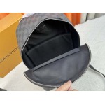 2025年5月28日入荷Louis Vuitton バッグM14020 Discovery Slim  Monogram Eclipse SIZE:38x13x28cm 人気の新作/誕生日プレゼント/ZC工場