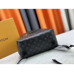 2025年5月28日入荷Louis Vuitton バッグM14020 Discovery Slim  Monogram Eclipse SIZE:38x13x28cm 人気の新作/誕生日プレゼント/ZC工場