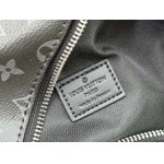 2025年5月28日入荷Louis Vuitton バッグM14020 Discovery Slim  Monogram Eclipse SIZE:38x13x28cm 人気の新作/誕生日プレゼント/ZC工場