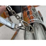 2025年5月28日入荷Louis Vuitton バッグLouis Vuitton 2025年早春 M43599/44391/44580 Monogram SIZE:25x19x9cm 人気の新作/誕生日プレゼント/ZC工場