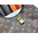 2025年5月28日入荷Louis Vuitton バッグM12940黑色 The Drop   The Drop   2018 年 Flower Hobo Monogram 15 x 12 x 28 CM 人気の新作/誕生日プレゼント/Z