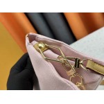 2025年5月28日入荷Louis Vuitton バッグM59598 M11401 Coussin BB  Monogram  SIZE：21x16x7cm 人気の新作/誕生日プレゼント/ZC工場