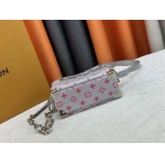 2025年5月28日入荷Louis Vuitton バッグM44480 Virgil Abloh   2025 春夏  Mini SOFT TRUNK Monogram Eclipse  18.5 x 13.0 x 8.0 人気の新作/誕生