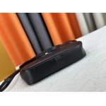 2025年5月28日入荷Louis Vuitton バッグ大M120693  M119563 Louis Vuitton  SIZE：小24.5x21.5x5cm 大36×29.5×7cm 人気の新作/誕生日プレゼント/ZC工場