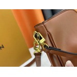 2025年5月28日入荷Louis Vuitton バッグ大M120693  M119563 Louis Vuitton  SIZE：小24.5x21.5x5cm 大36×29.5×7cm 人気の新作/誕生日プレゼント/ZC工場