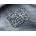 2025年5月28日入荷Louis Vuitton バッグM14135 41379 Montsouris  LV Blason Pharrell Williams 32 x40x19CM 人気の新作/誕生日プレゼント/ZC工場