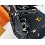 2025年5月28日入荷Louis Vuitton バッグM40391 M13966 M14136  Pharrell Williams   LV Blason  40x27x20cm 人気の新作/誕生日プレゼント/ZC工場