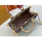 2025年5月28日入荷Louis Vuitton バッグM13079   OnTheGo Monogram  LV x TM  SIZE:25.0 x 11.0 x 19.0 CM 人気の新作/誕生日プレゼント/ZC工場