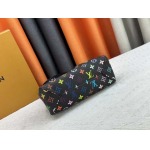 2025年5月28日入荷Louis Vuitton バッグM12940  The Drop  Flower Hobo  Monogram 15 x 12 x 28 CM 人気の新作/誕生日プレゼント/ZC工場