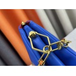 2025年5月28日入荷Louis Vuitton バッグM59275 M59277 Coussin 2021春夏Monogram SIZE：26 x 20 x 12CM 人気の新作/誕生日プレゼント/ZC工場