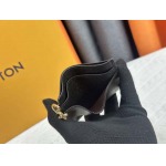 2025年5月28日入荷Louis VuittonM82739  Monogram Monogram SIZE：10.2 x 7.3 x 0.3 CM 人気の新作/誕生日プレゼント/ZC工場