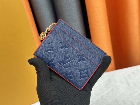 2025年5月28日入荷Louis Vuitton名刺入れM...