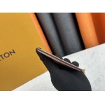 2025年5月28日入荷Louis Vuitton名刺入れM82739  Monogram Monogram SIZE：10.2 x 7.3 x 0.3 CM 人気の新作/誕生日プレゼント/ZC工場