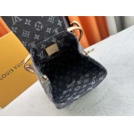 2025年5月28日入荷Louis Vuitton バッグM13031 M46836 M13081  Venice  Monogram Denim SIZE:24.0 x 26.0 x 7.0 CM 人気の新作/誕生日プレゼント/ZC工場