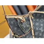 2025年5月28日入荷Louis Vuitton バッグM11462 M46203 CarryAll  Monogram  SIZE：29 x 24 x 12 CM 人気の新作/誕生日プレゼント/ZC工場