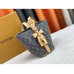 2025年5月28日入荷Louis Vuitton バッグM12925 M13661 M14356  All In BB Monogram Empreinte 。SIZE：16x18x12cm 人気の新作/誕生日プレゼント/ZC工場