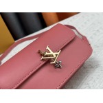 2025年5月28日入荷Louis Vuitton バッグM14564   Wallet On Chain   LV Bloom   11.5 x 4 x 20 CM 人気の新作/誕生日プレゼント/ZC工場