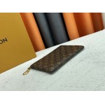 2025年5月28日入荷Louis Vuitton バッグM13560  Pochette Clés Monogram SIZE：24×15.5×1cm 人気の新作/誕生日プレゼント/ZC工場