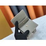 2025年5月28日入荷Louis Vuitton 財布Maison “PortfoilleLowy·Compact”  M12408   SIZE： 11 x 8.5 x 2CM 人気の新作/誕生日プレゼント/ZC工場