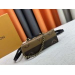 2025年5月28日入荷Louis Vuitton バッグM14236  OnTheGo East West  Monogram Giant Monogram Reverse13 x 10 x 25 CM 人気の新作/誕生日プレゼント/ZC