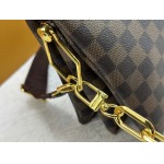 2025年5月28日入荷Louis Vuitton バッグCoussin  SIZE：26 x 20 x 12CM 人気の新作/誕生日プレゼント/ZC工場